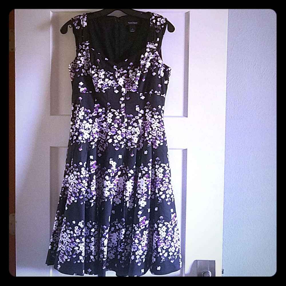 Purple floral sleeveless dress